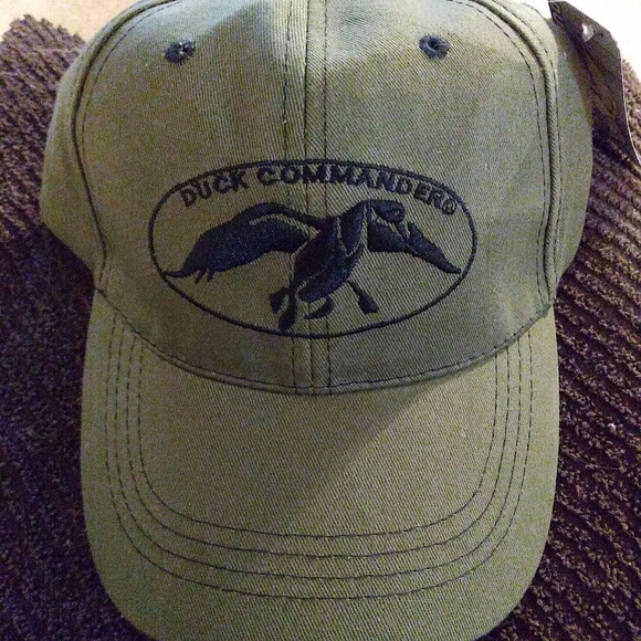 Duck Commander Adjustable Ball Cap - Picture 1 of 4